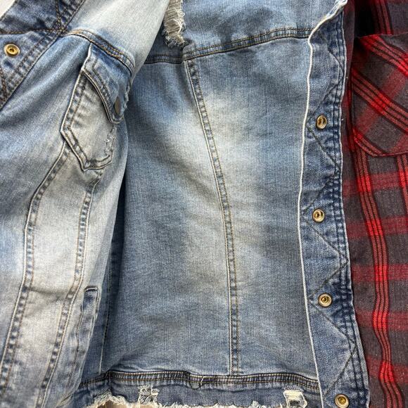 BKE Denim Jean Jacket Women's S Blue and Red Plaid Fully Reversable Preppy - Picture 7 of 14